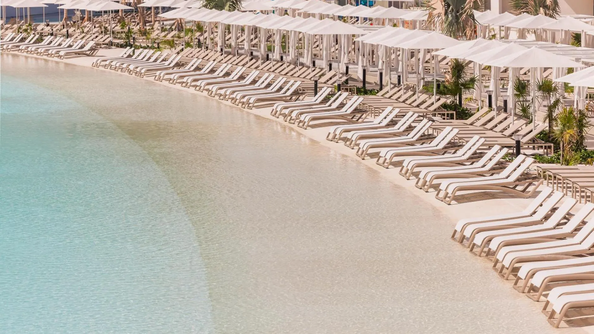 Ava Resort Cancun